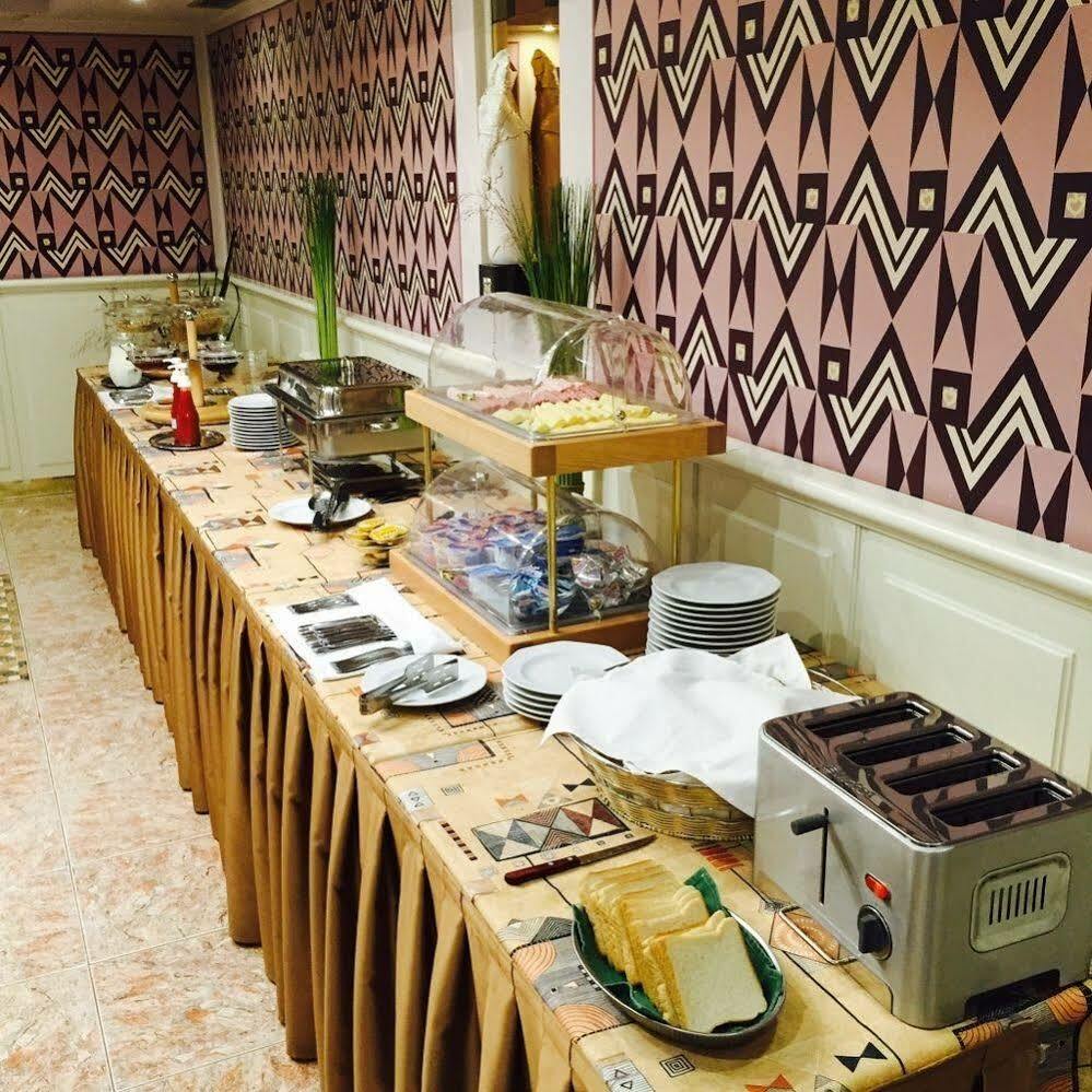 Art Deco Hotel Hoffmann كلادنو المظهر الخارجي الصورة