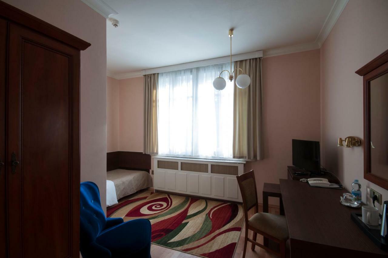 Art Deco Hotel Hoffmann كلادنو المظهر الخارجي الصورة